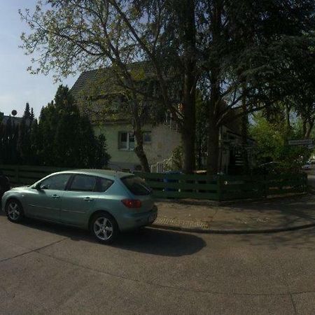 Apartments In 13593 Berlin-Spandau Bagian luar foto